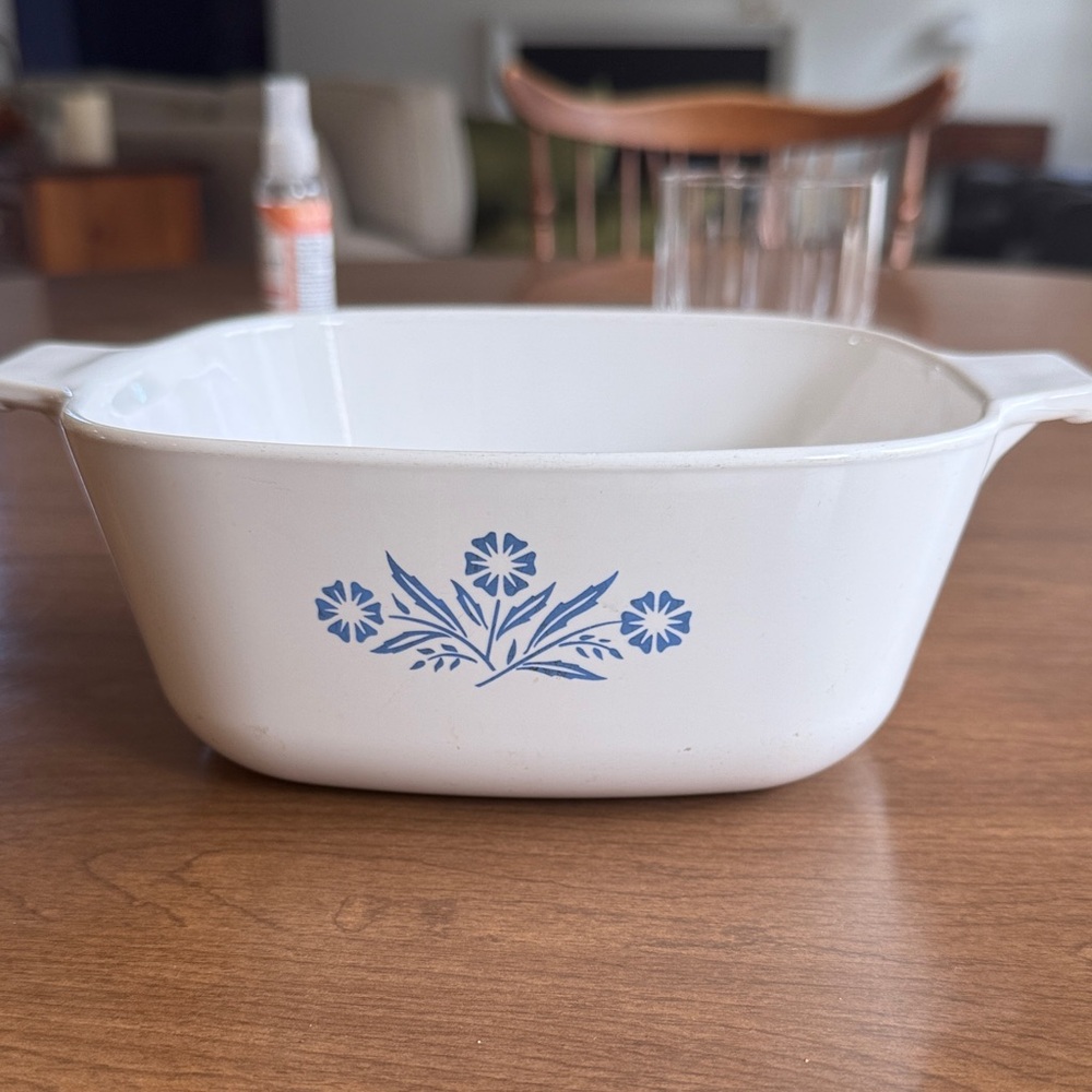 Corningware cornflour dish